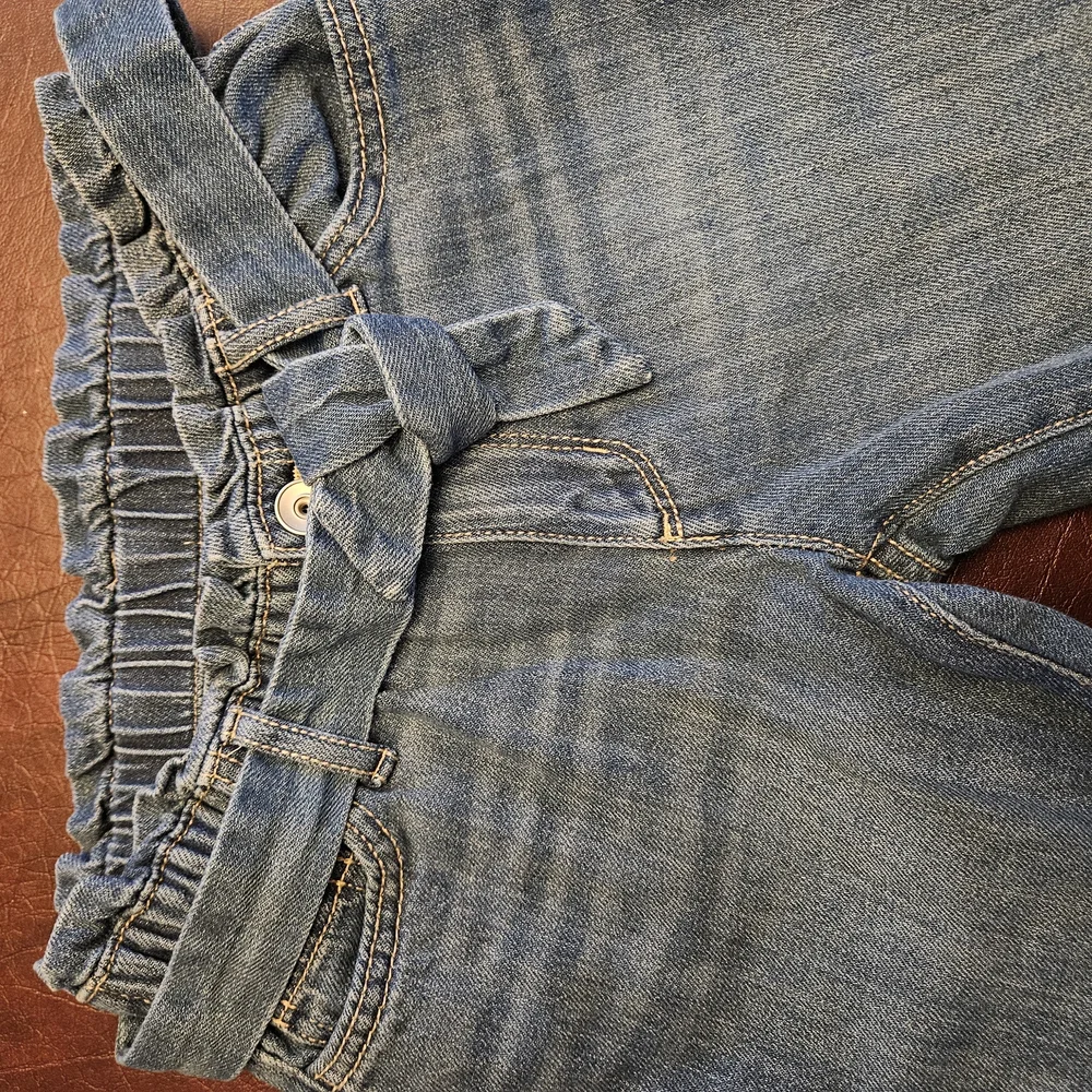 The Children's Place Girl's Sz 6 Blue Denim Jogger Jeans